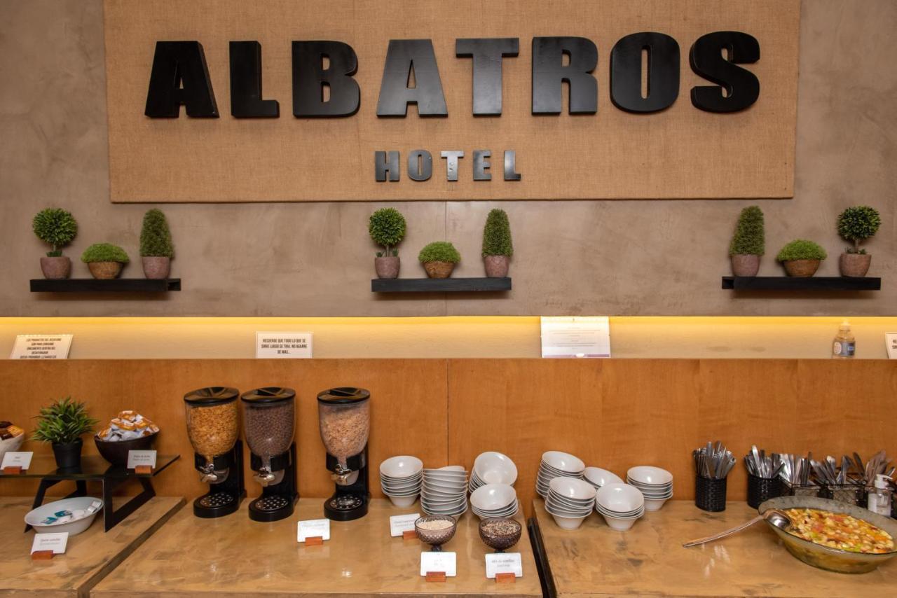Hotel Albatros Ushuaia Bagian luar foto