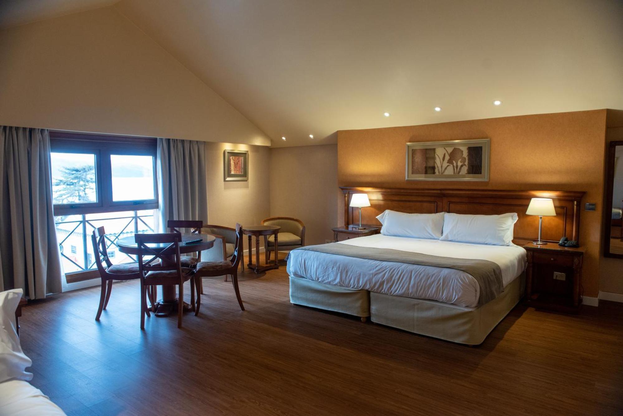 Hotel Albatros Ushuaia Bagian luar foto