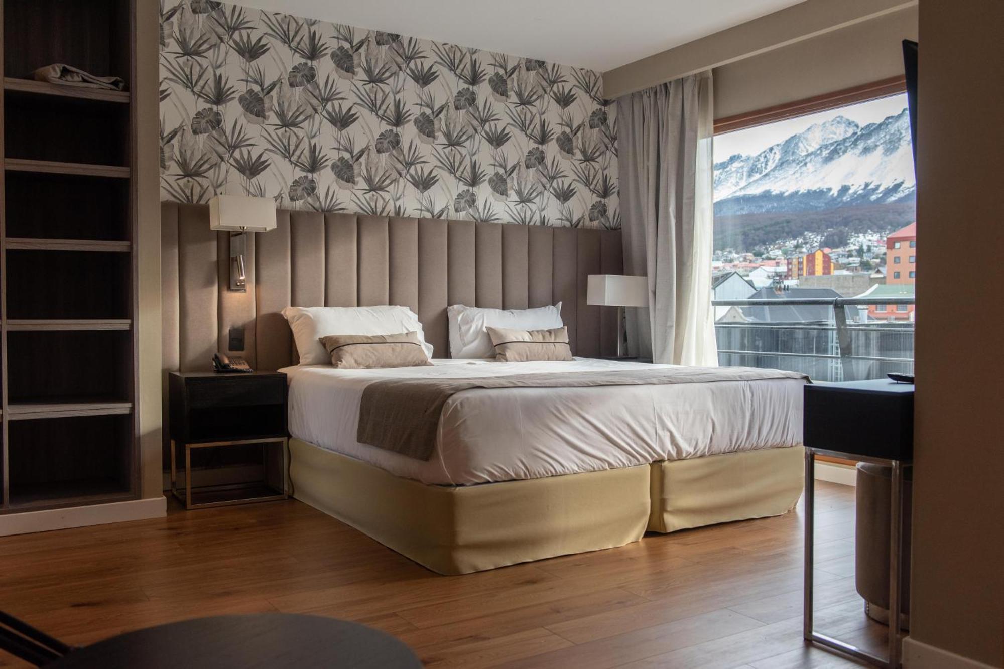 Hotel Albatros Ushuaia Bagian luar foto