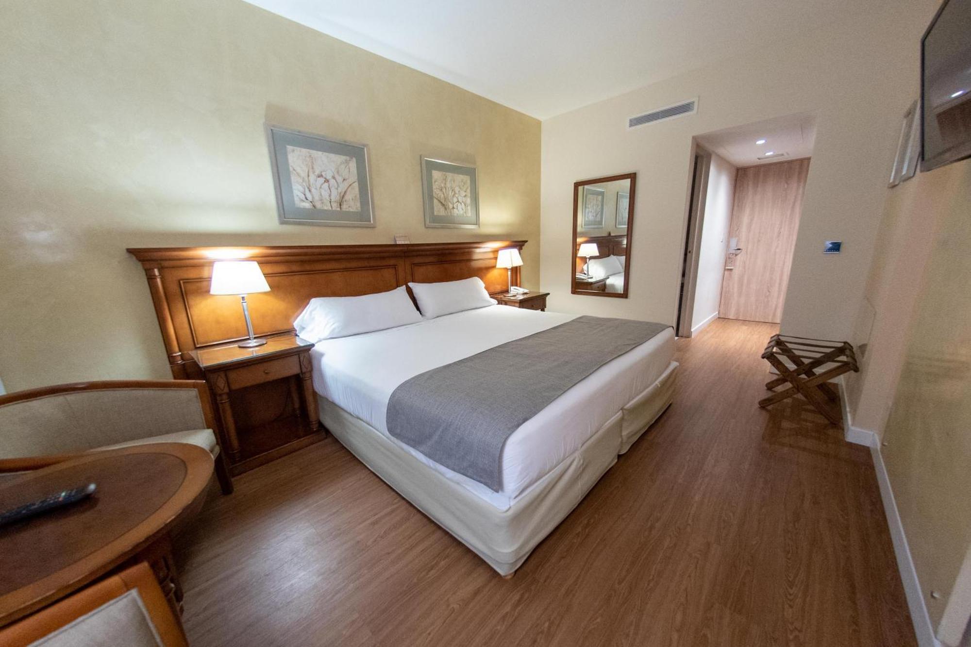 Hotel Albatros Ushuaia Bagian luar foto