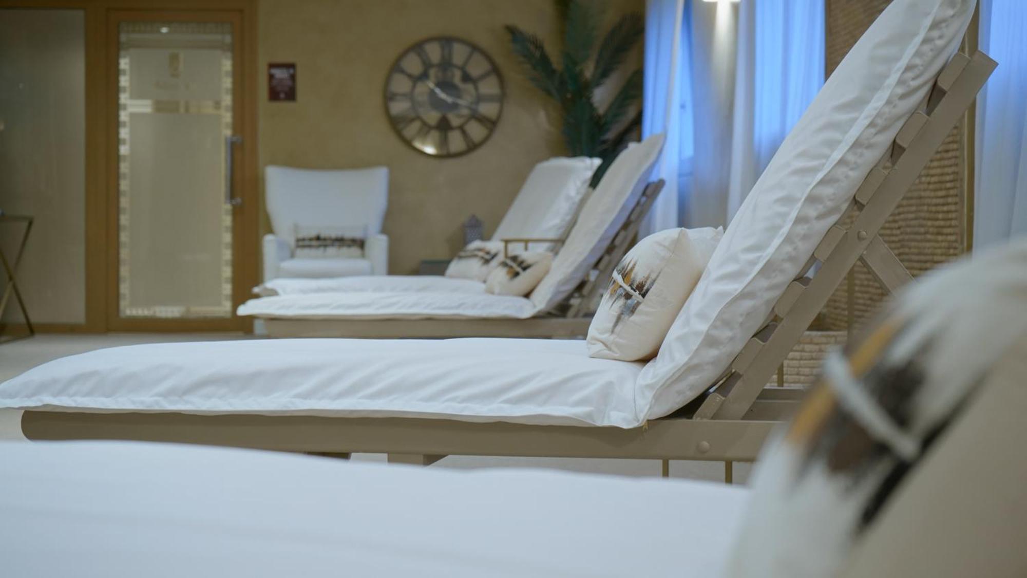 Hotel Albatros Ushuaia Bagian luar foto