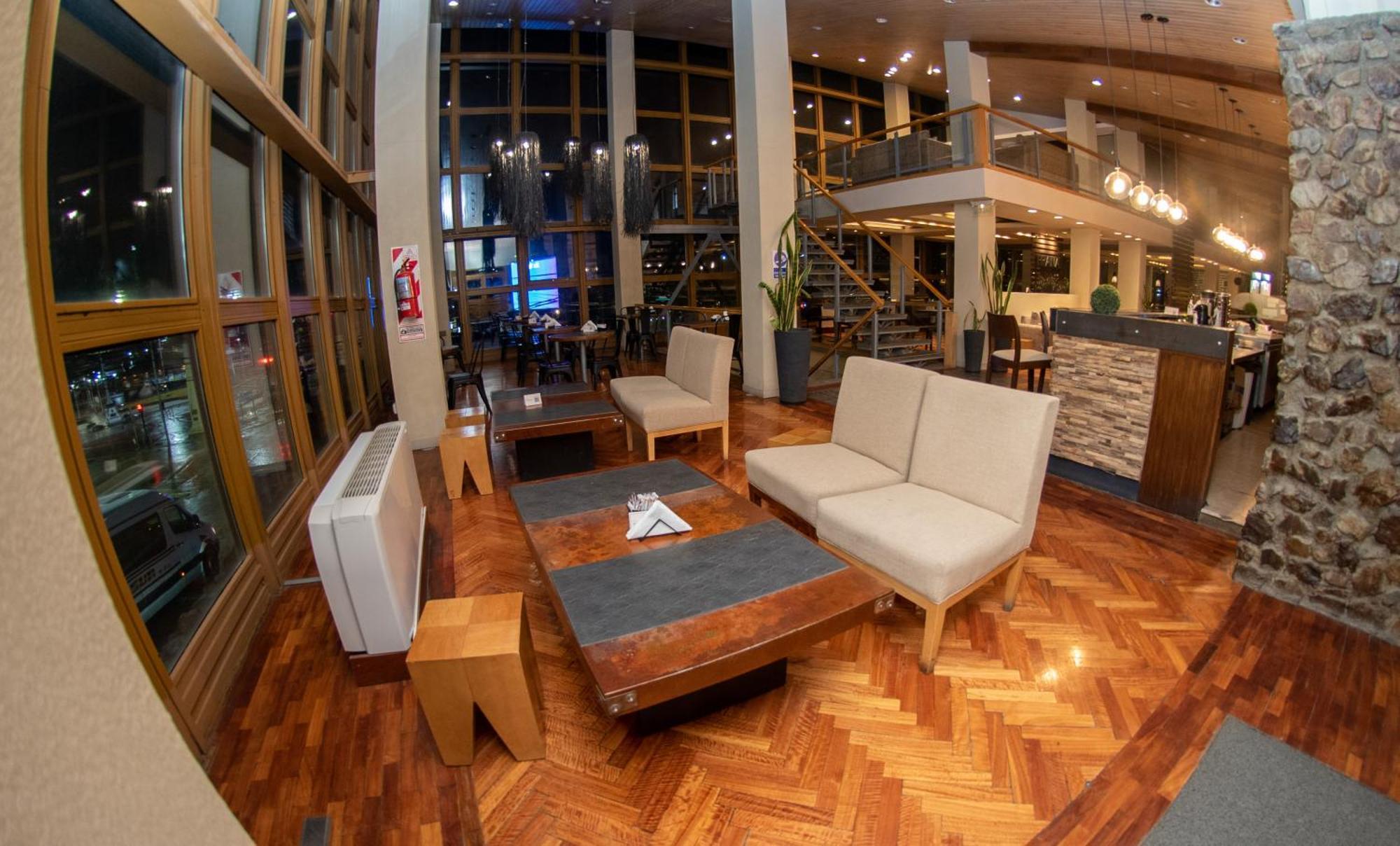 Hotel Albatros Ushuaia Bagian luar foto